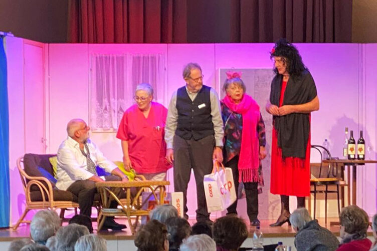 Theatervorführung für alle Seniorinnen und Senioren