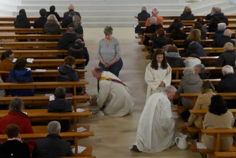 Hoher Donnerstag in St. Anton