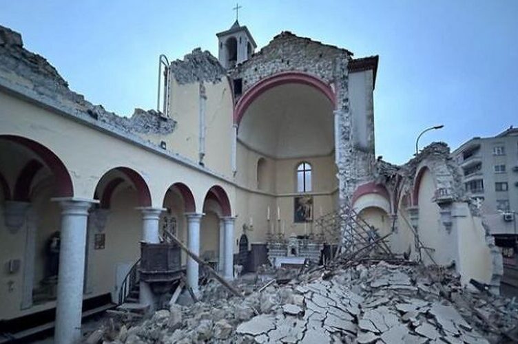 Erzbischof Dr. Martin Kmetec OFM zu Gast in 
Neuenhof