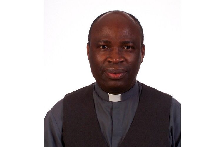 Aushilfsseelsorger Basil Okeke