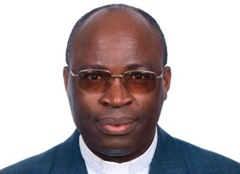 Herzlich willkommen Basil Okeke