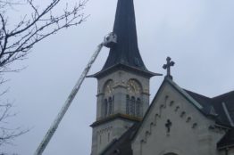 Turmfalken Nistkasten im Kirchenturm 7