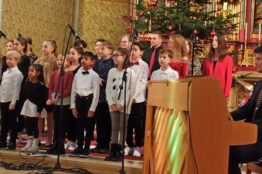 Weihnachtsklänge zu Ehren Gottes